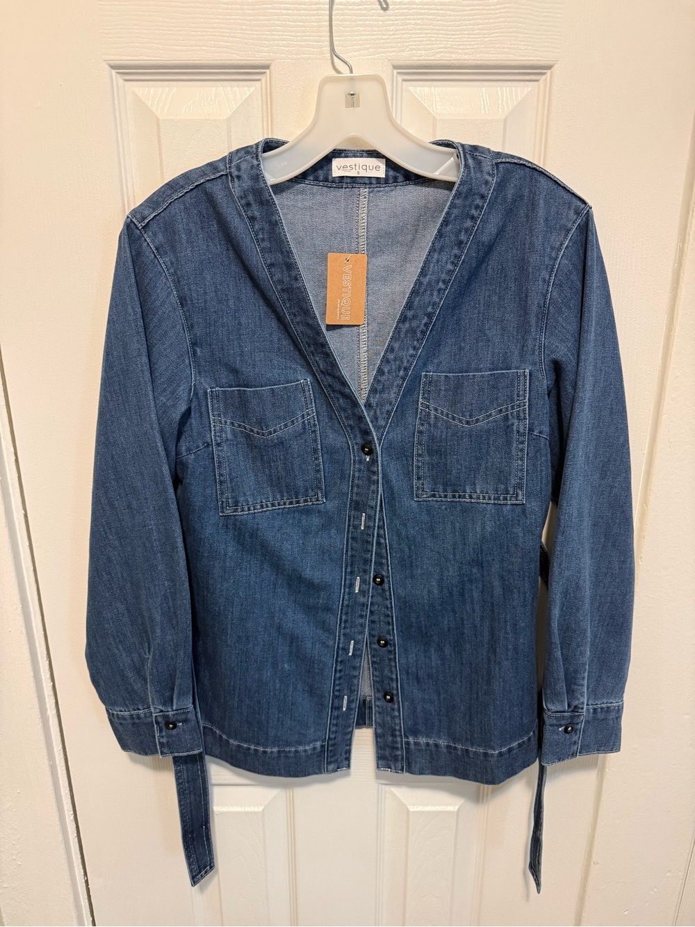 Vestique Size S Big Sky Belted Denim Button Front Shirt